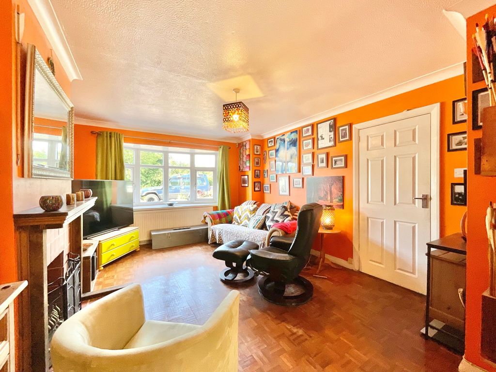 Property photo 2 of 24