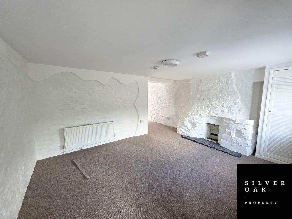 Property photo 2 of 7 2