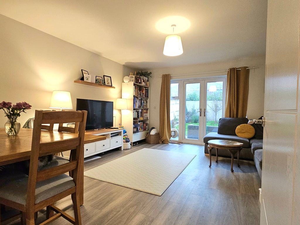 Property photo 2 of 12 Reception