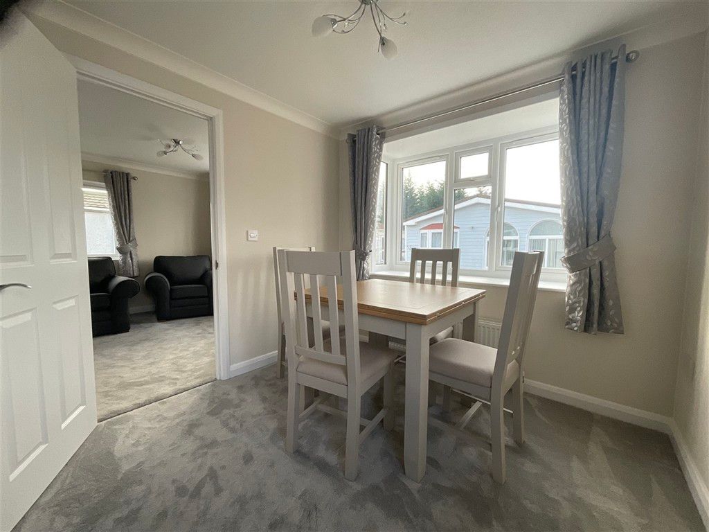 Property photo 1 of 9 Dining Room