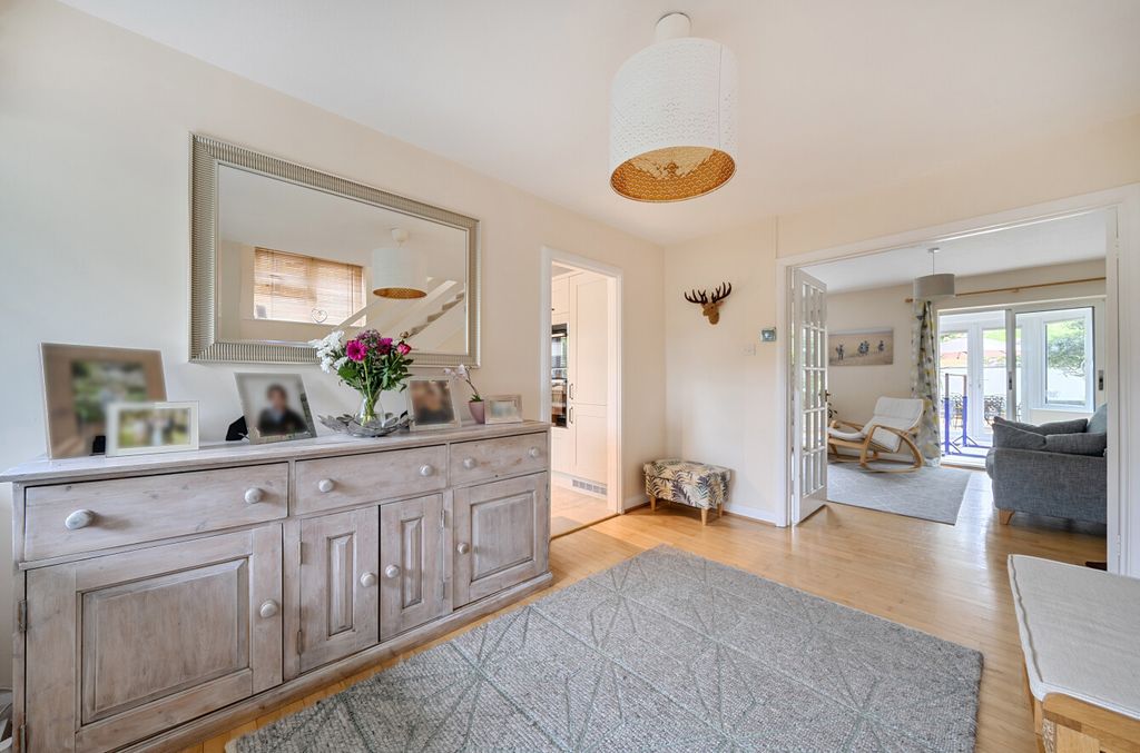 Property photo 3 of 25 1467944-6-6A20259...