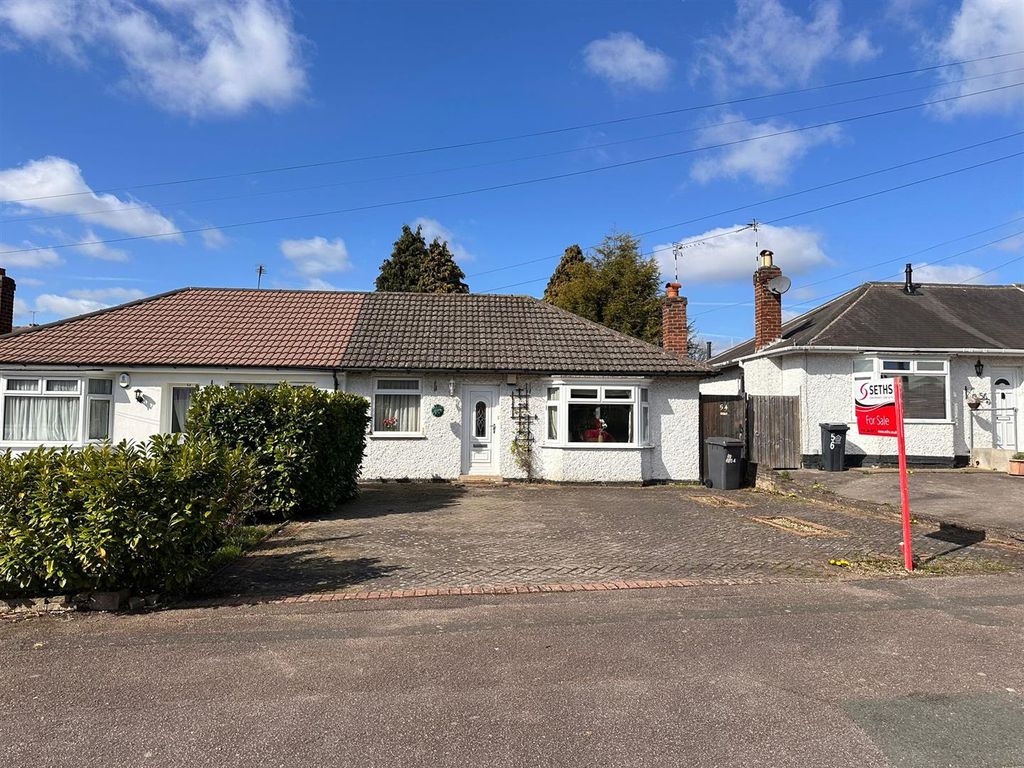 Property photo 1 of 10 Front