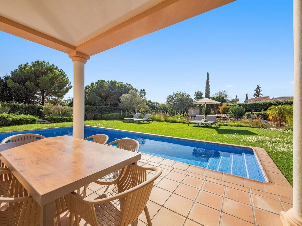 Property photo 1 of 28