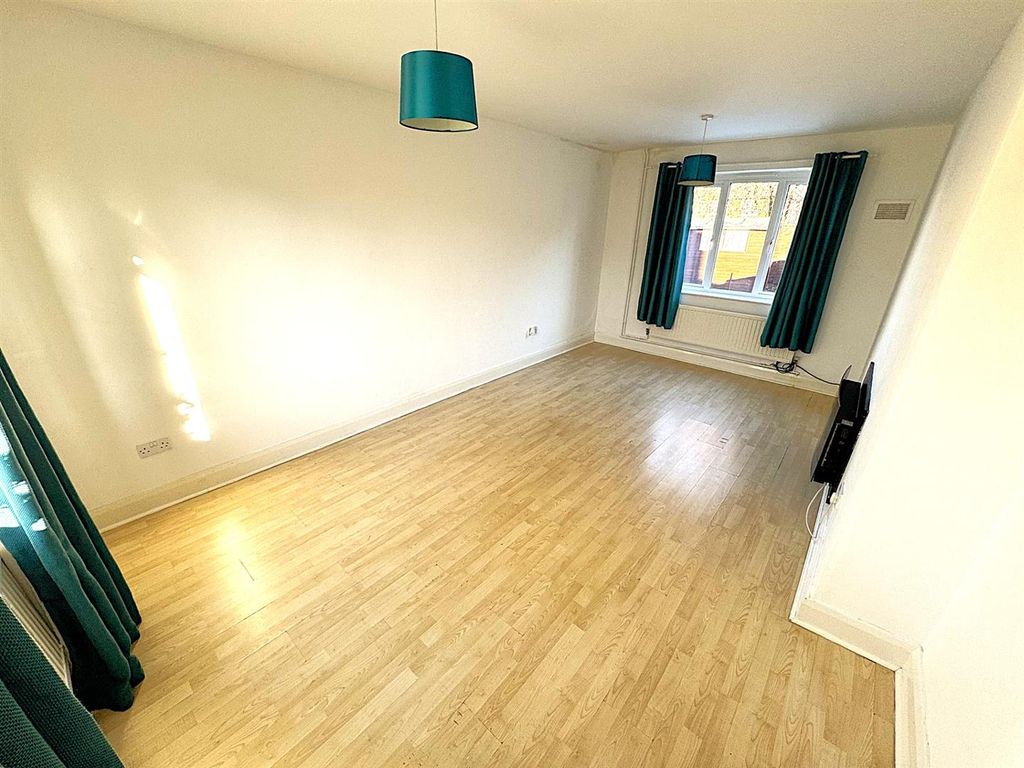 Property photo 2 of 20 Thumbnail_Image0 (1).Jpg