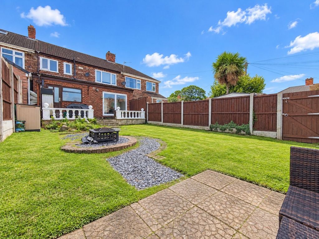 Property photo 3 of 18