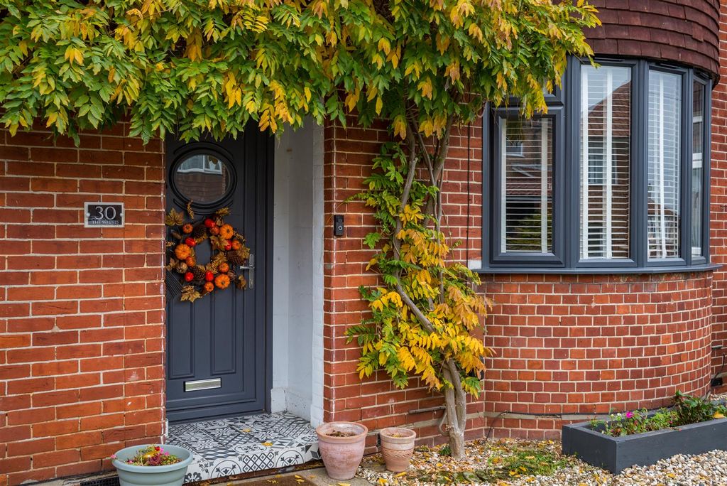 Property photo 2 of 24 No30_56.Jpg