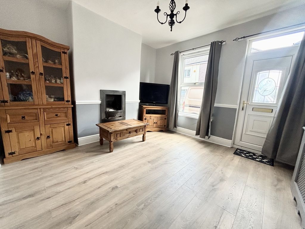 Property photo 2 of 16 Img_0171