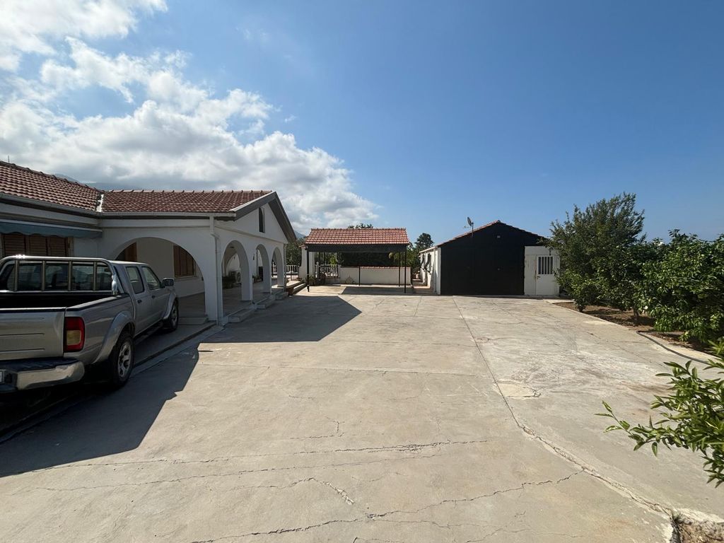 Property photo 1 of 21