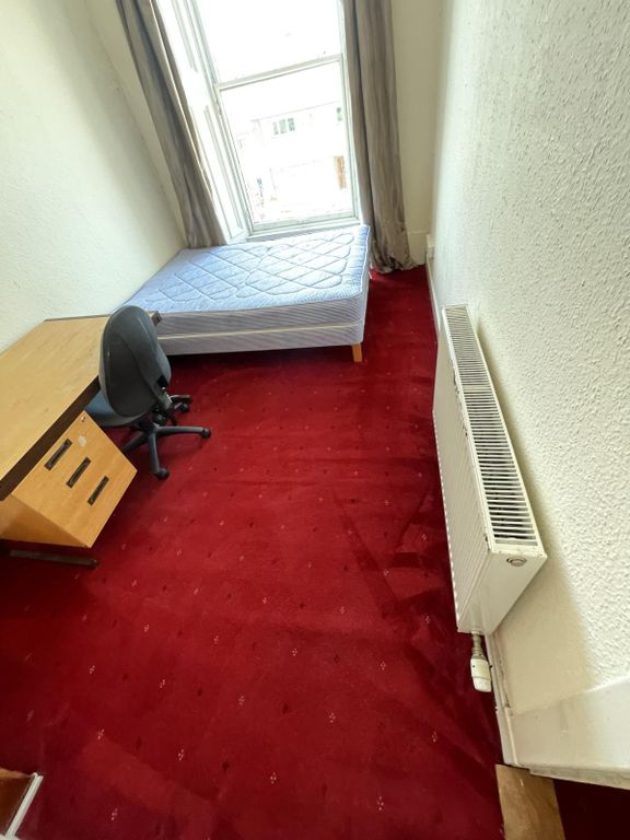 Property photo 2 of 8 Https://Cdn.Rmcloud.Online/Rmc-Temp-Live/Rent/82ee