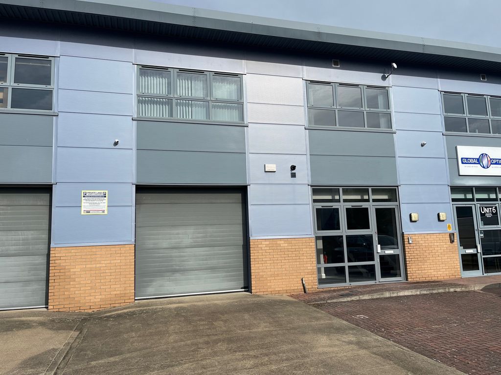 Property photo 1 of 8