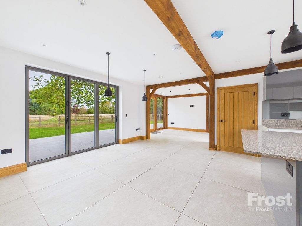 Property photo 3 of 26 Dining