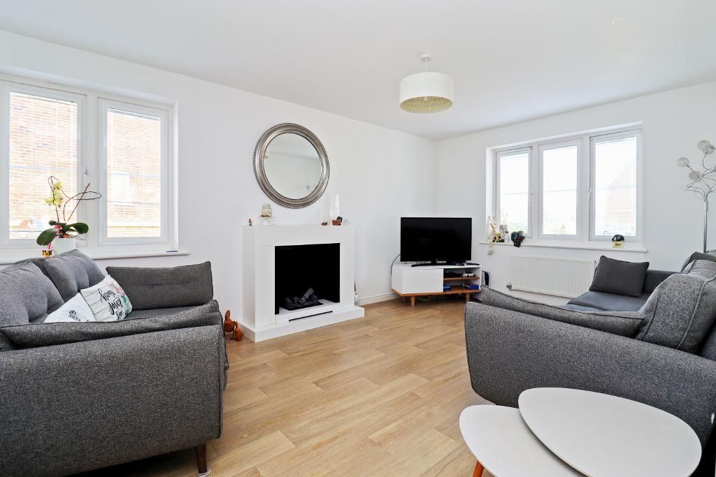 Property photo 3 of 17 Photo 3