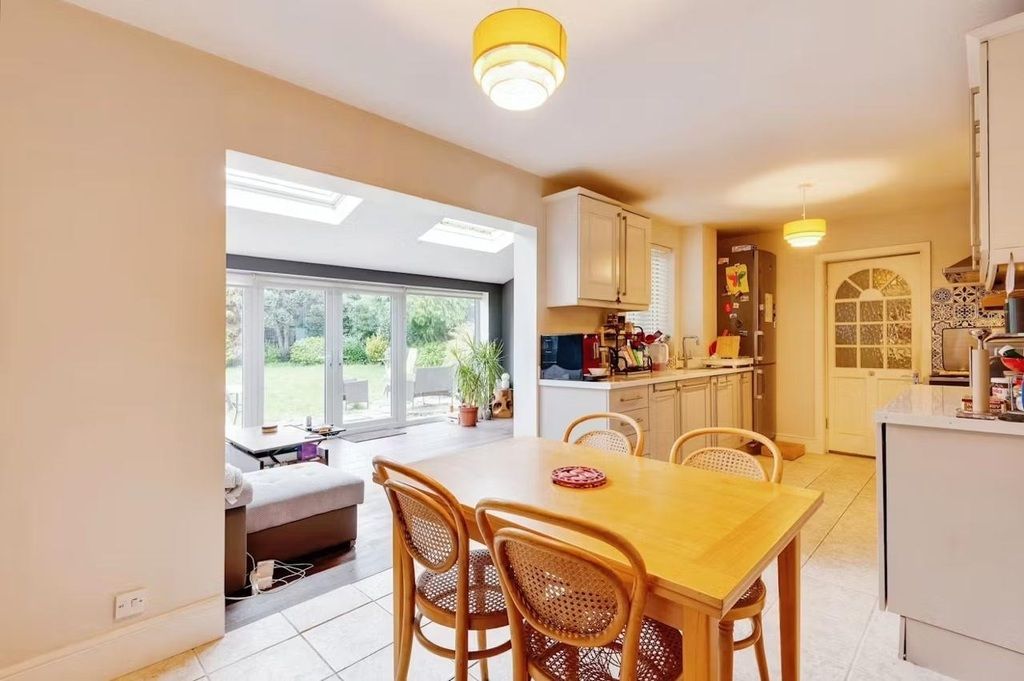 Property photo 3 of 8 Kitchen/Diner