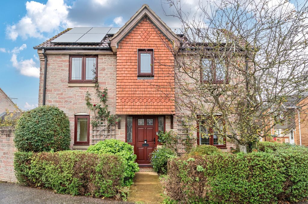 Property photo 1 of 21 1358634-2-68Fa333...