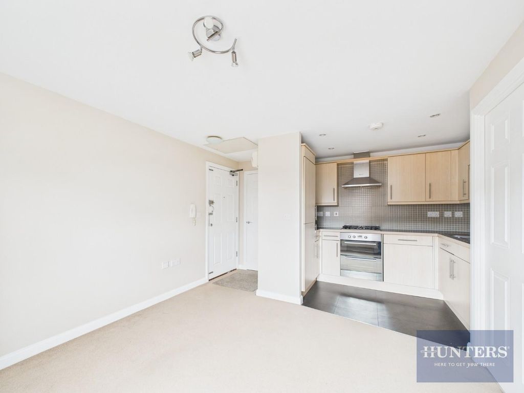 Property photo 2 of 8 Living Room