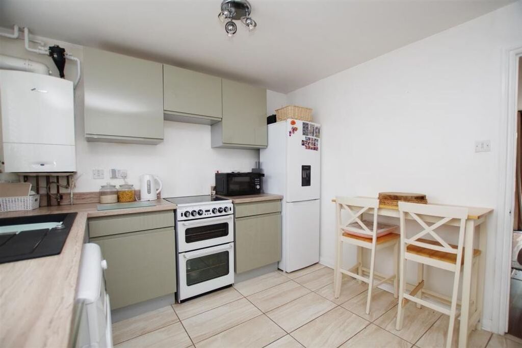 Property photo 2 of 11 mc6