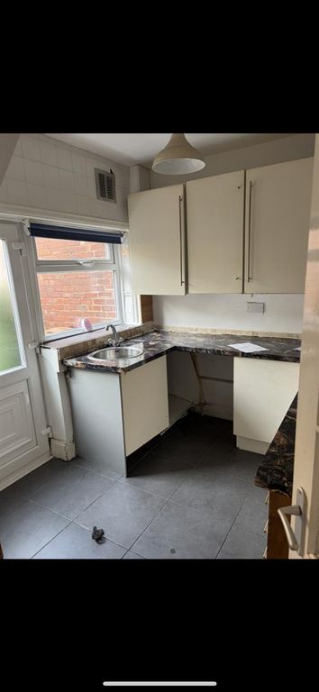 Property photo 3 of 11 Kitchen :-