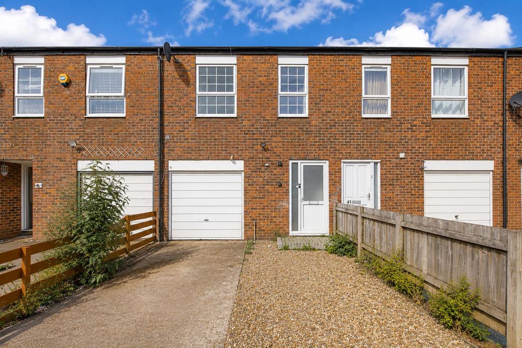 Property photo 1 of 17 742Dd78F-8133-424E-9320-B0cd654A8B6E.Png