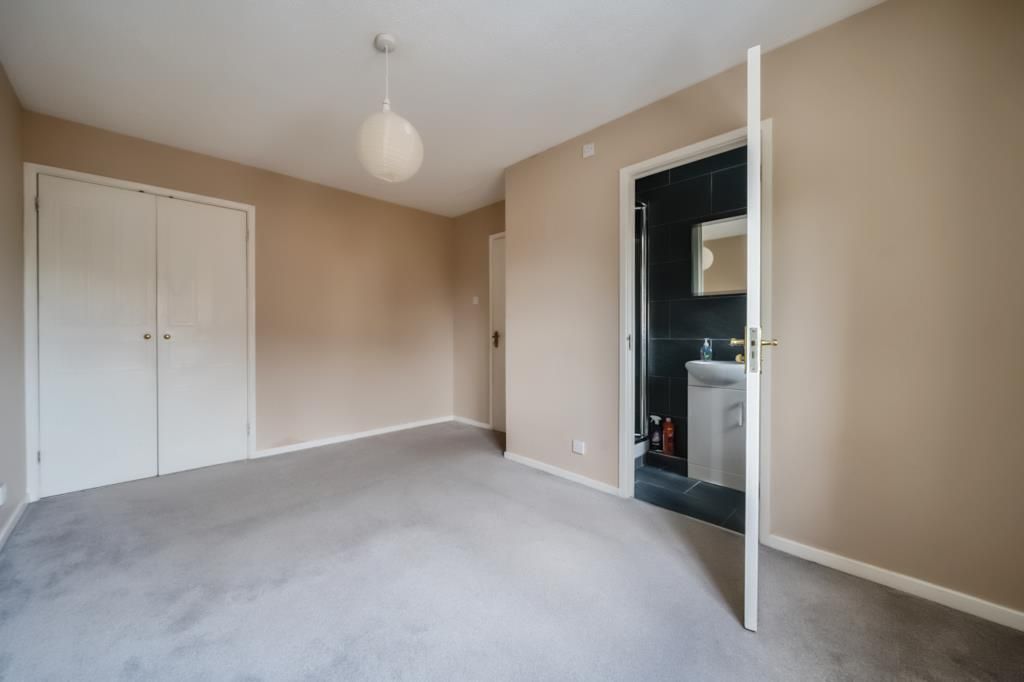 Property photo 3 of 13 Bedroom