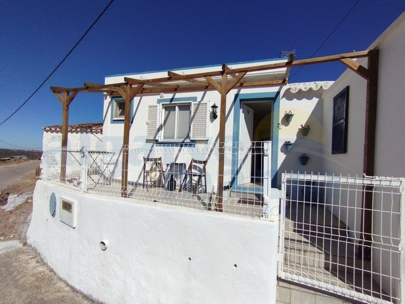 Property photo 3 of 31