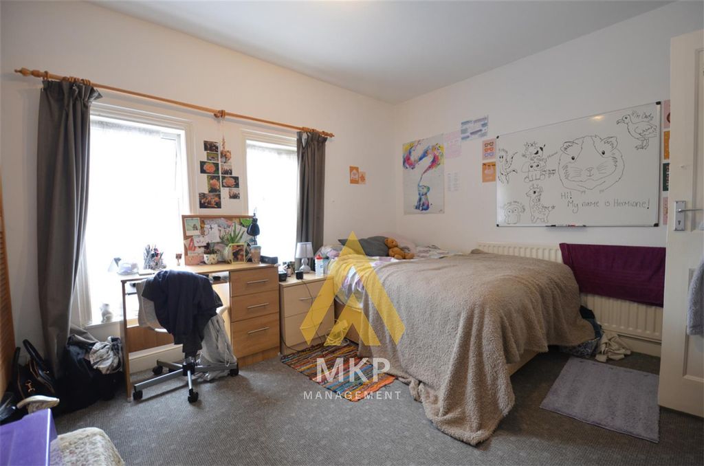 Property photo 3 of 13 5.Png