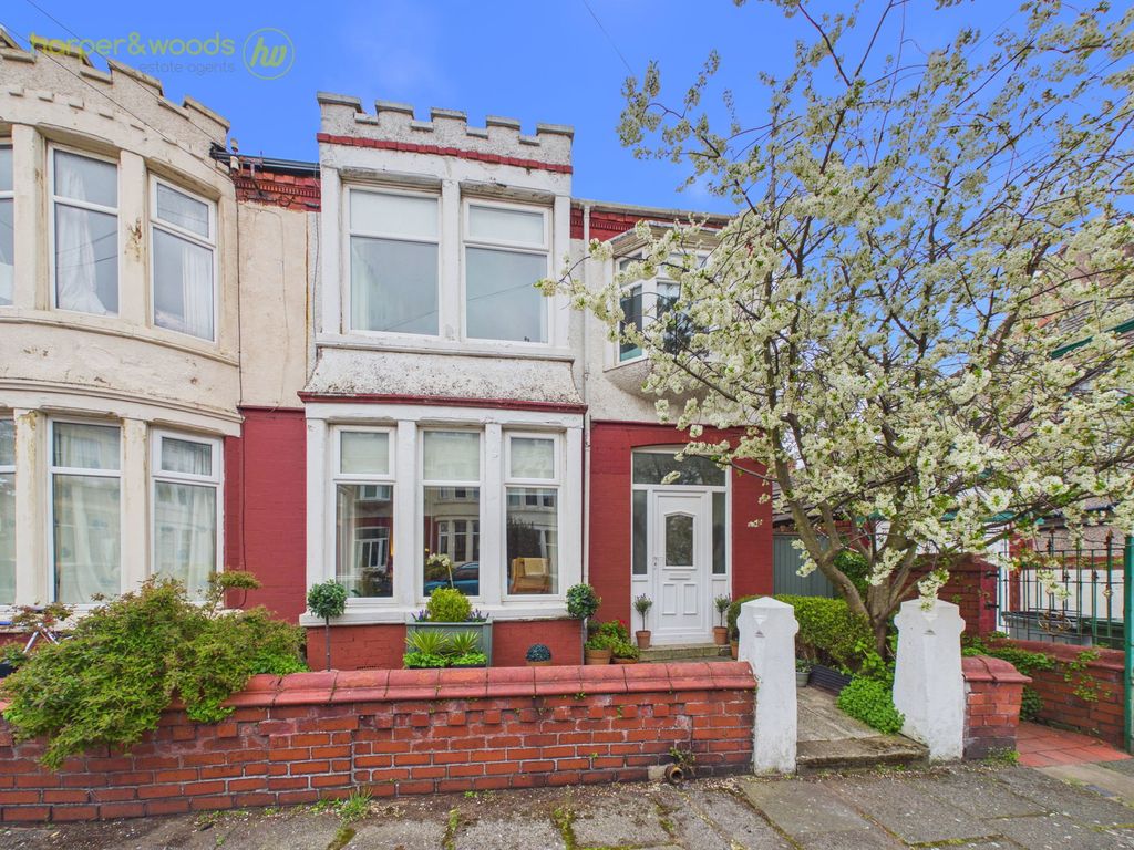 Property photo 1 of 43