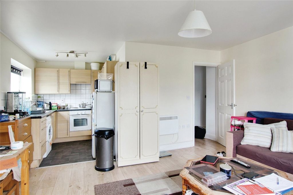 Property photo 3 of 10 Picture No. 25