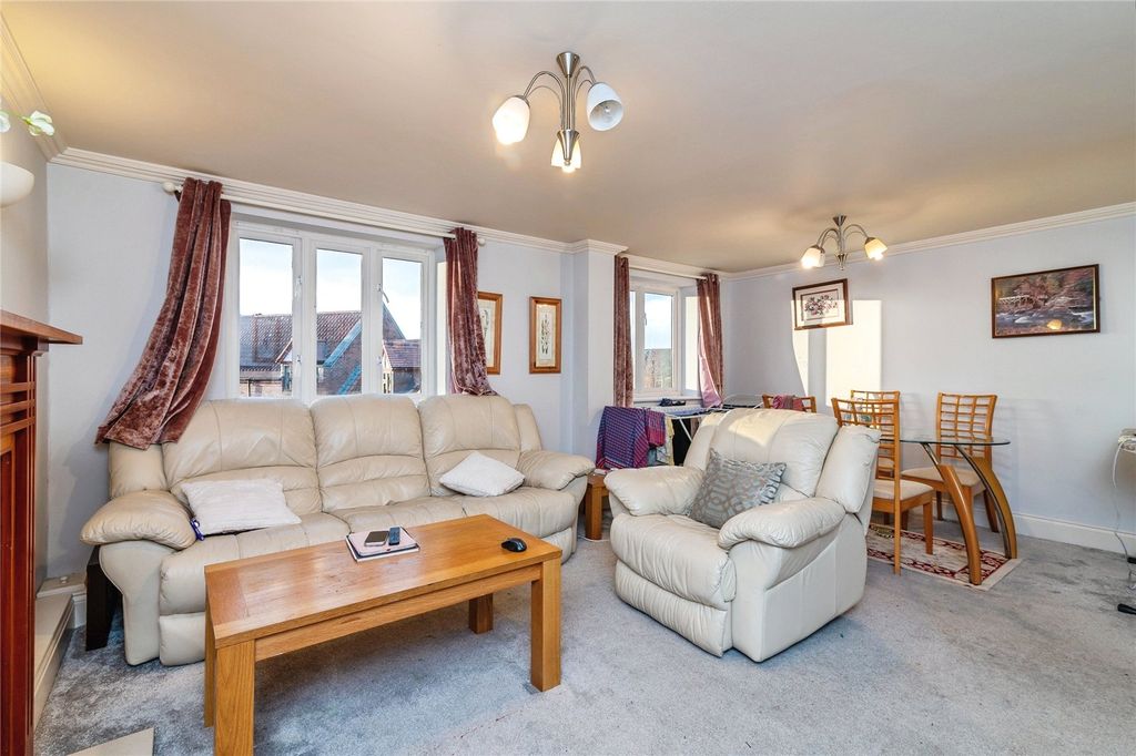 Property photo 3 of 9 Picture No. 04