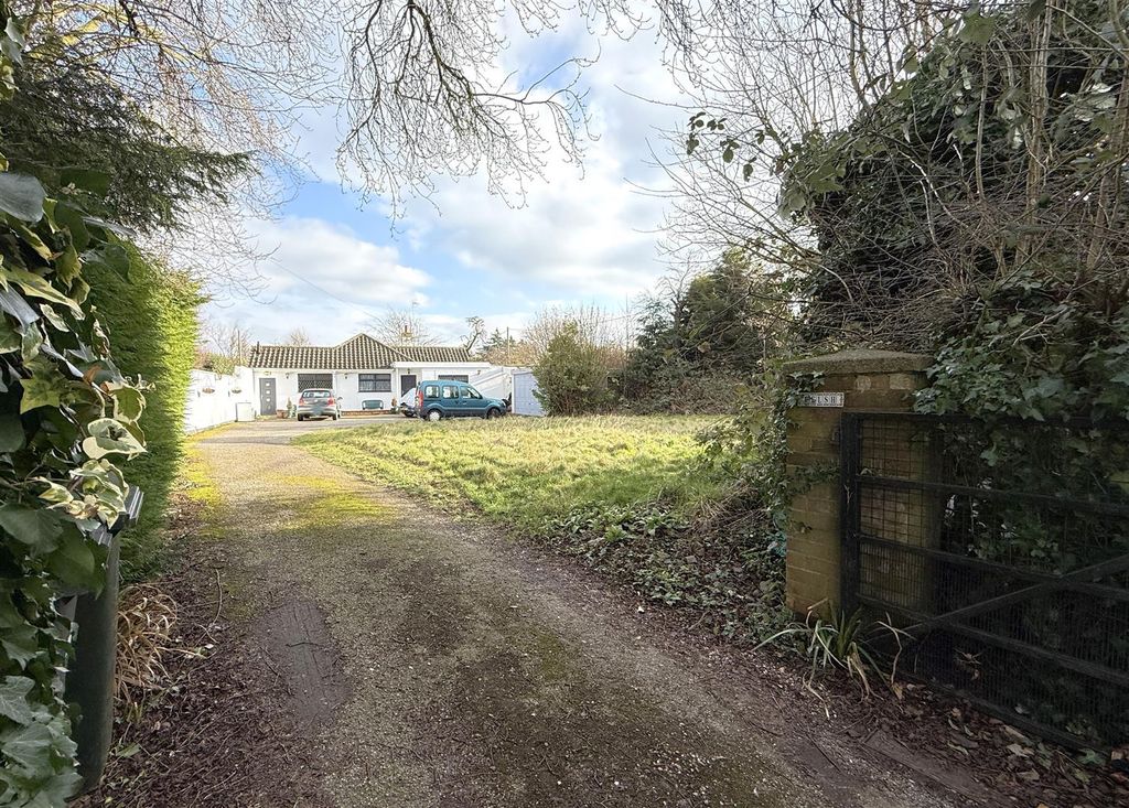 Property photo 1 of 11 Img_1595.Jpg