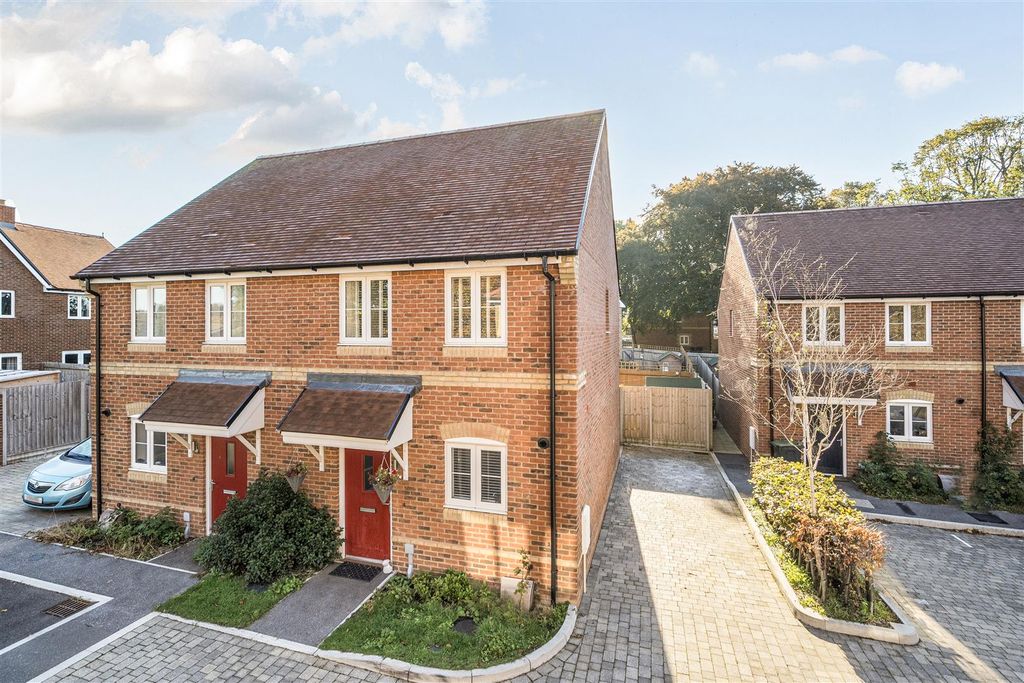 Property photo 1 of 19 Elevated Front Aspect