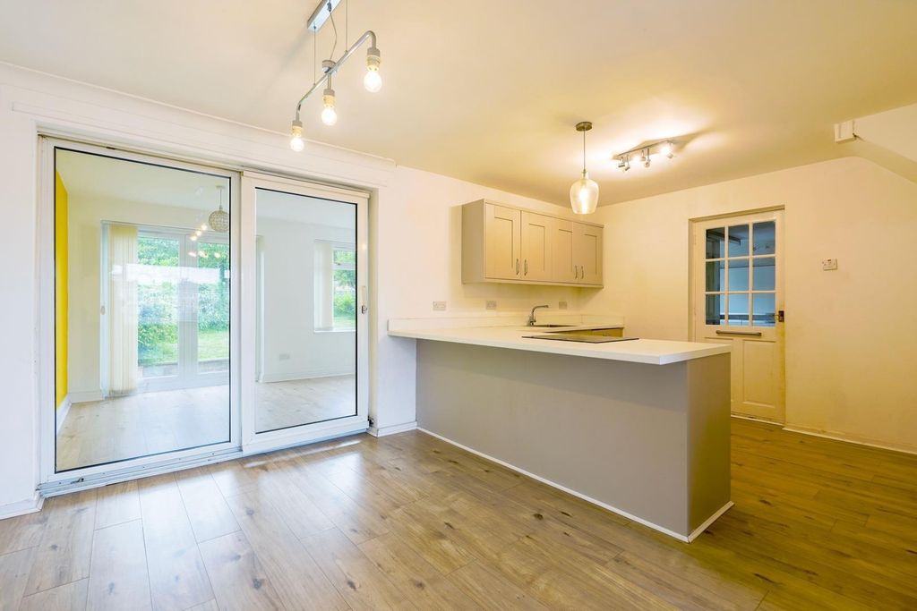 Property photo 2 of 13 Kitchen / Diner