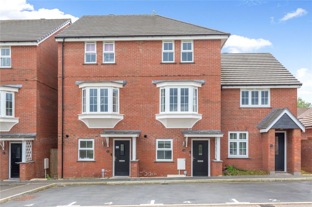 Property photo 1 of 17 Picture No. 03