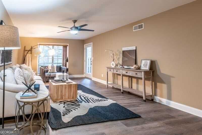 Property photo 3 of 29 <Alttext/>