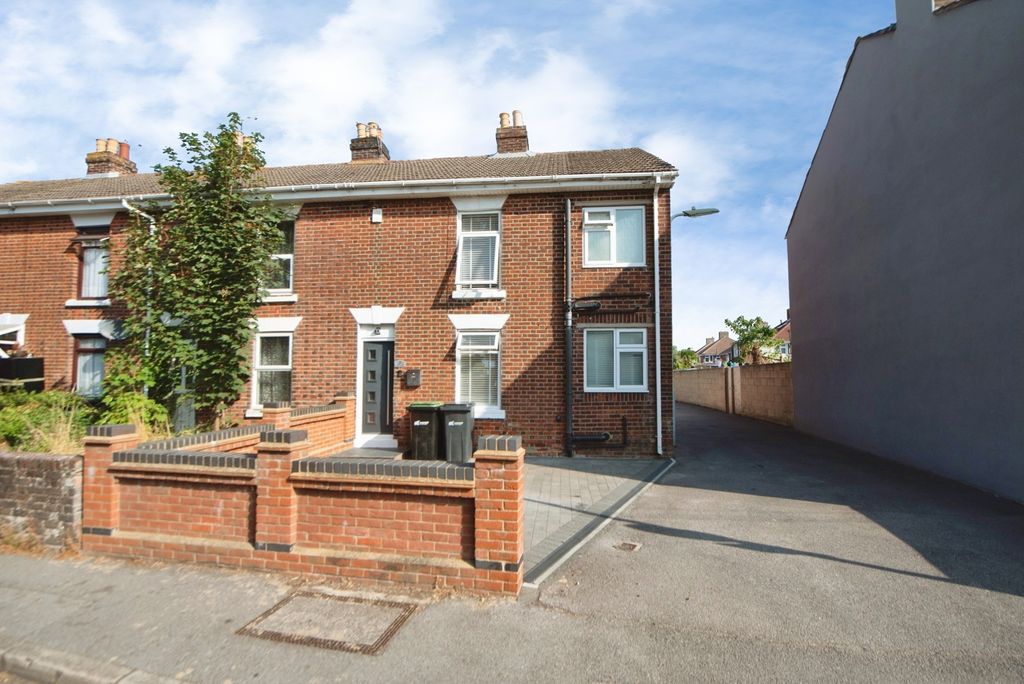 Property photo 1 of 16 Pbox-Img.Jpg
