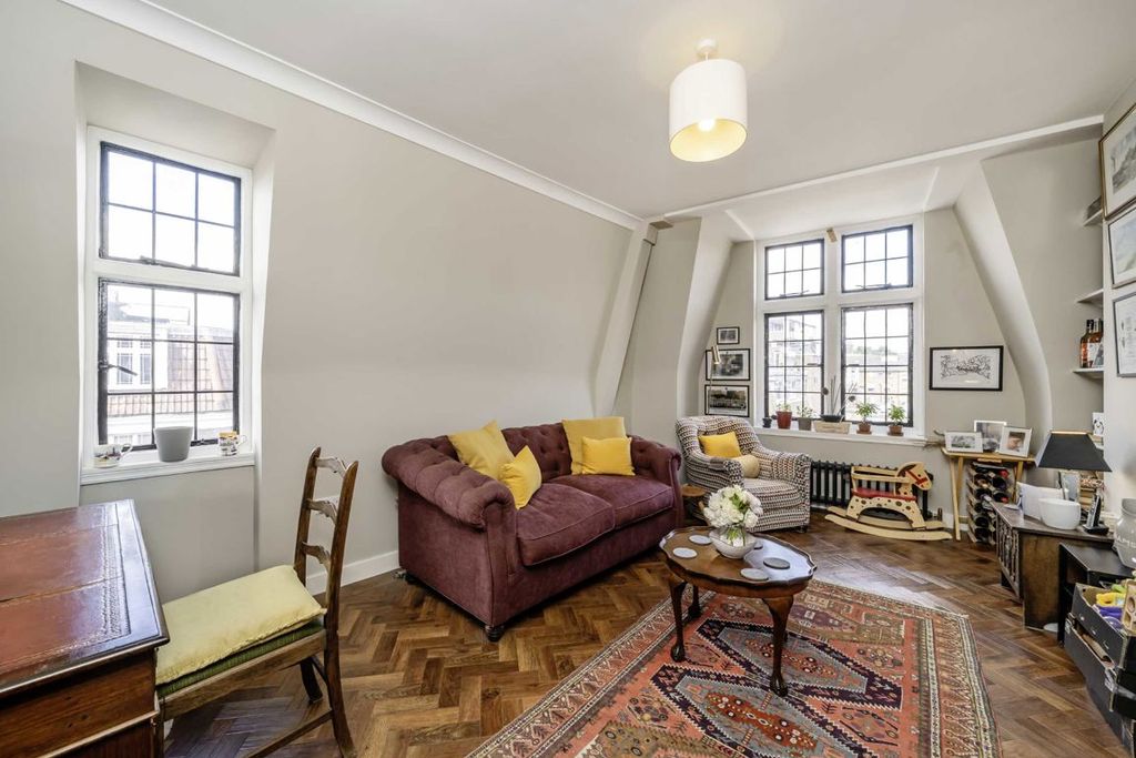 Property photo 3 of 5