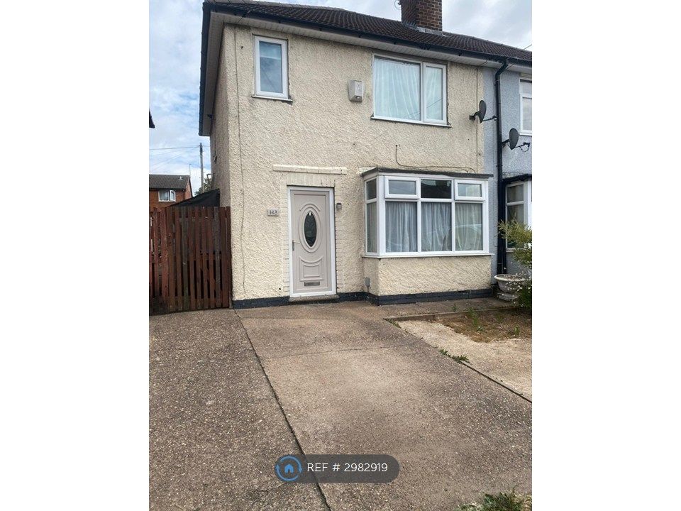 Property photo 2 of 27