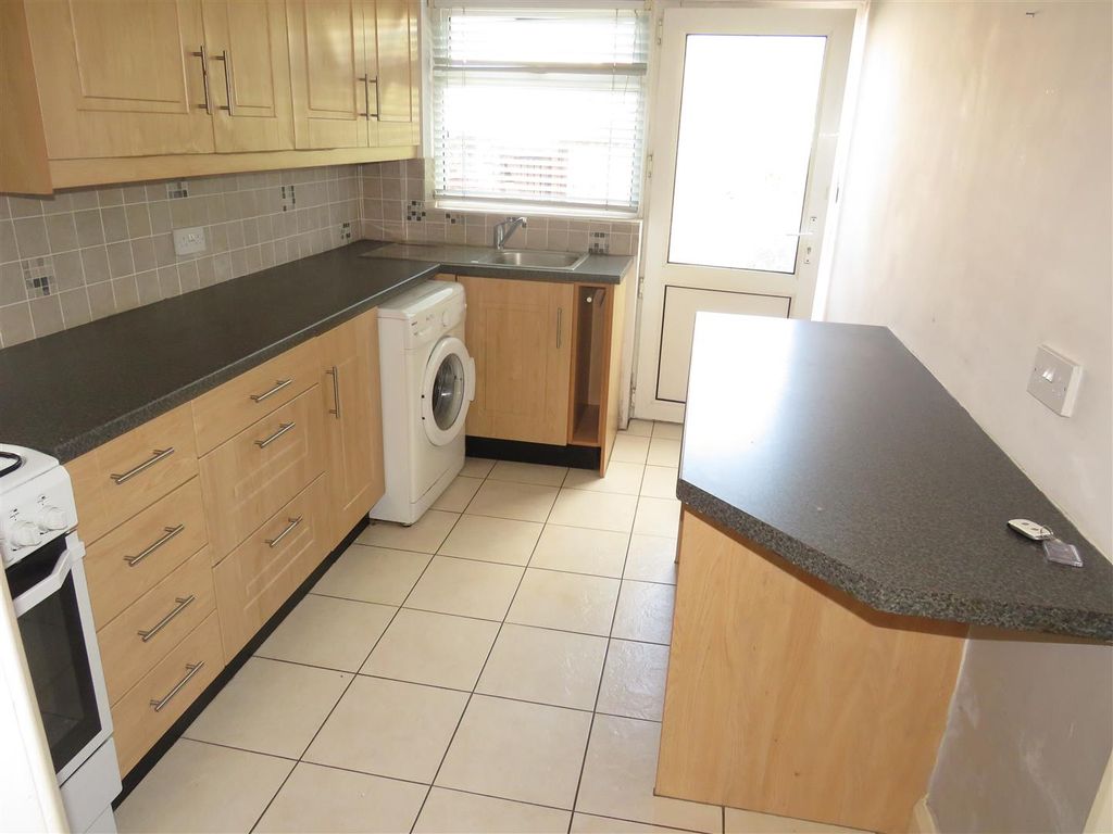 Property photo 2 of 11 Img_0694.Jpg