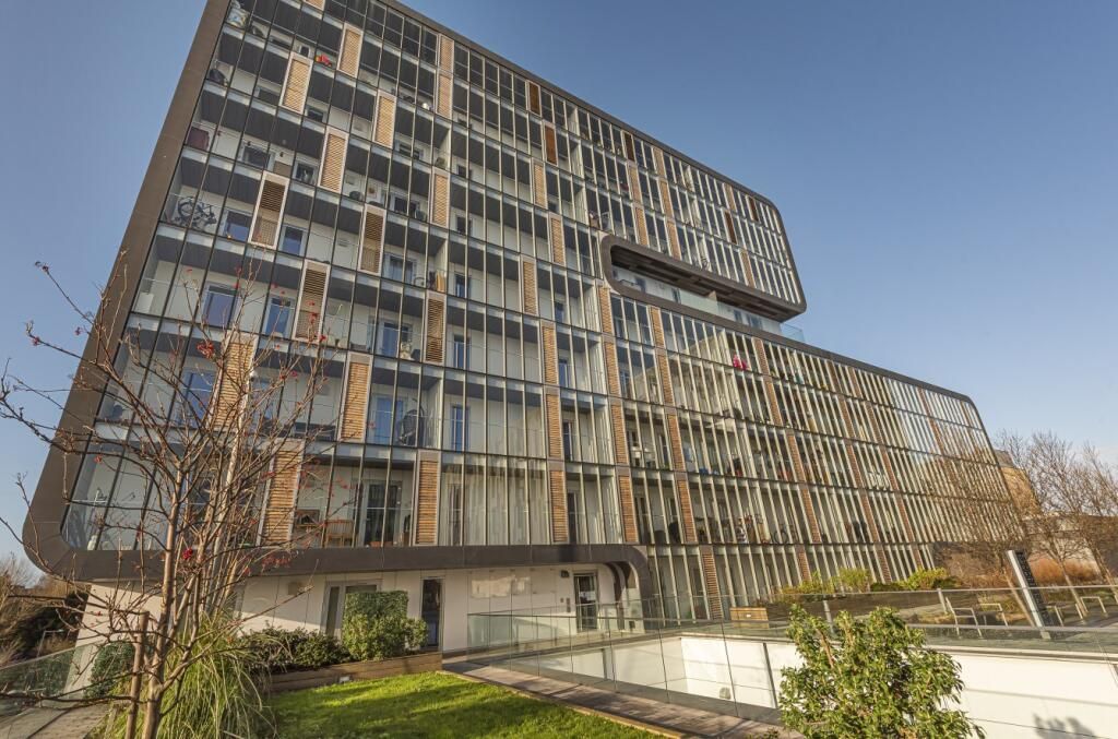 Property photo 2 of 13 Eb0Ab643Bfb1Afec0F2Ac6B714c72Ed7