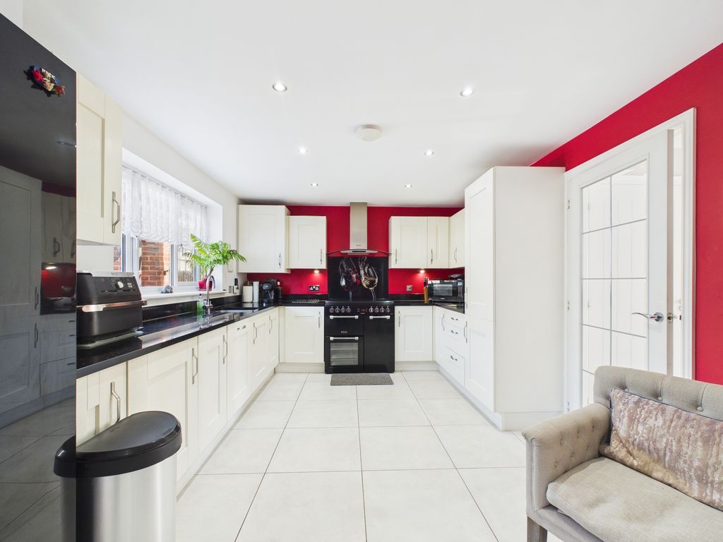 Property photo 3 of 18 Photo 7