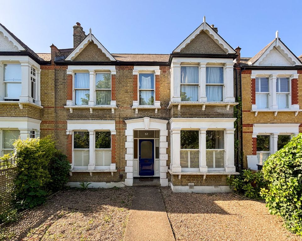 Property photo 2 of 13
