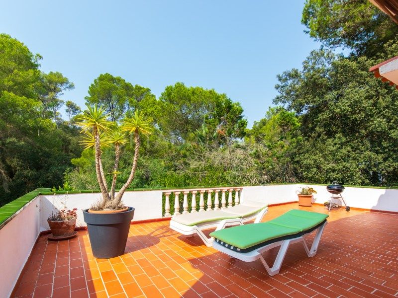 Property photo 3 of 38