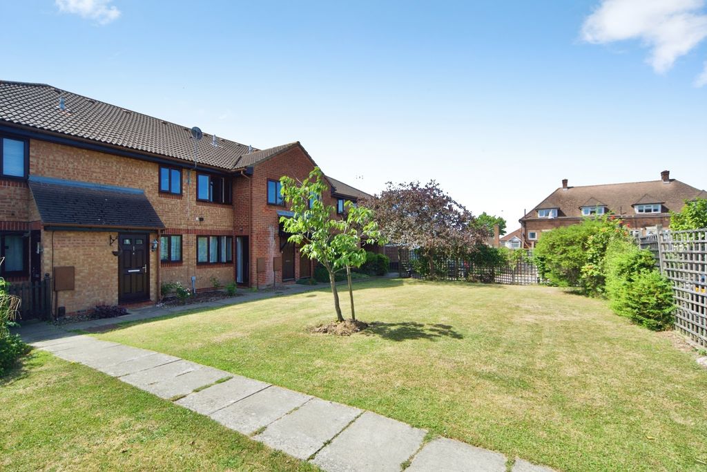Property photo 2 of 11 Pbox-Img.Jpg