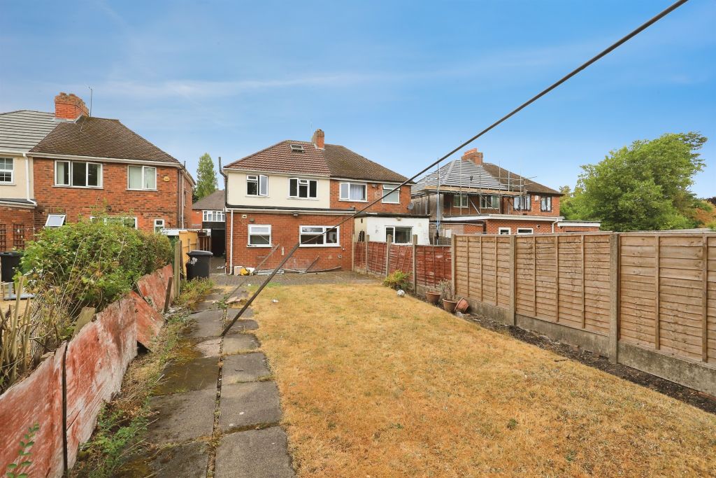 Property photo 2 of 13