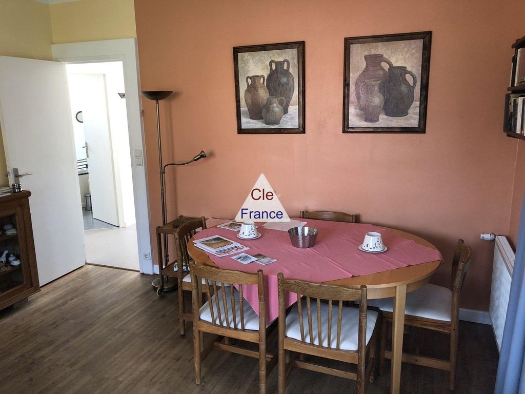 Property photo 3 of 5