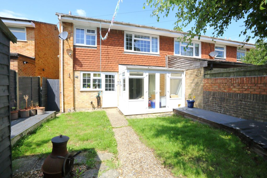 Property photo 2 of 12