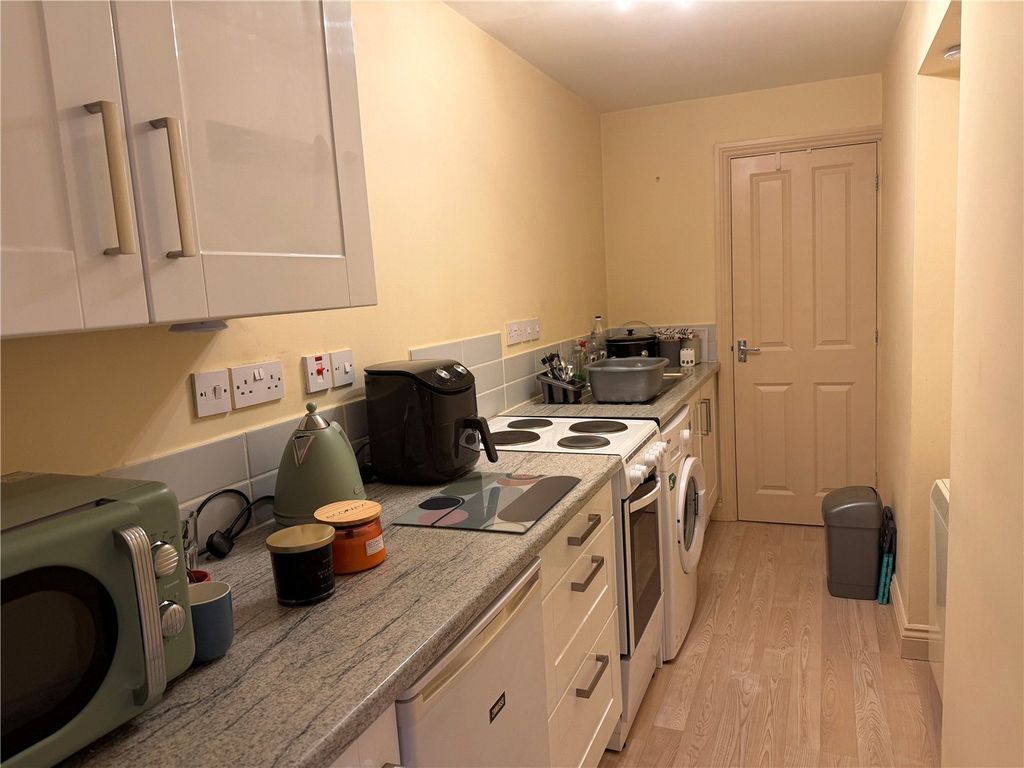 Property photo 2 of 4 Picture No. 04