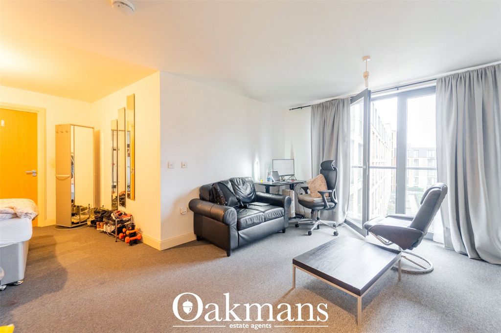 Property photo 2 of 9 Picture No. 06