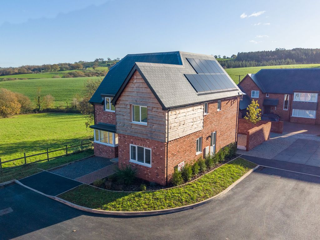 Property photo 1 of 30