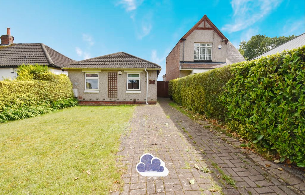 Property photo 1 of 10 Front 2