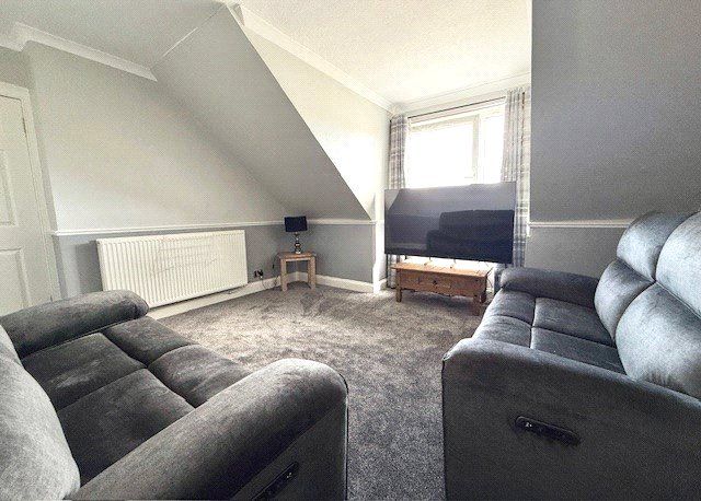 Property photo 3 of 11 Picture No. 10